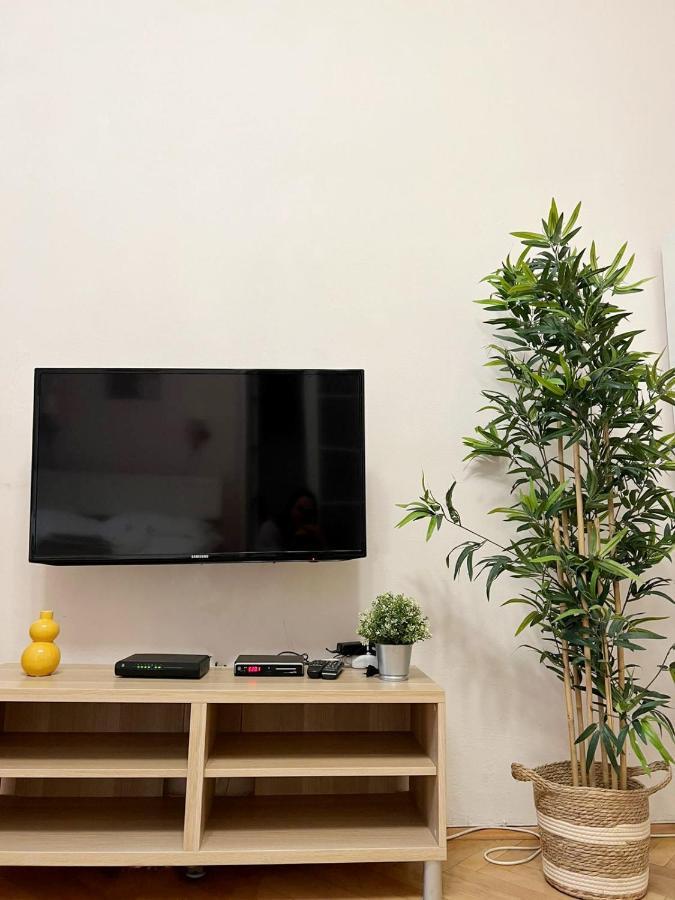 Modern Apartment Krakovska براغ المظهر الخارجي الصورة